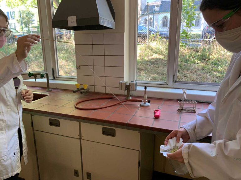 Chemieunterricht an der Gutenbergschule